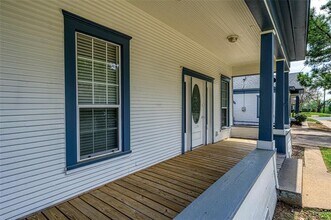 108 N Eddy Ave in Denison, TX - Building Photo - Building Photo