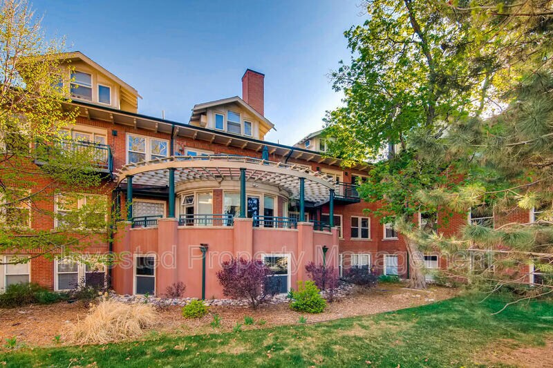3249 W Fairview Pl in Denver, CO - Foto de edificio