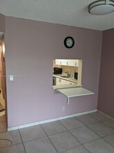 8020 Fairview Dr, Unit 303 in Tamarac, FL - Building Photo - Building Photo