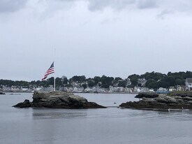 182 Kings Hwy in Milford, CT - Building Photo