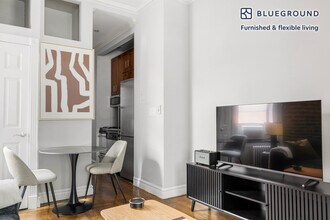 246 Mott St in New York, NY - Building Photo - Building Photo