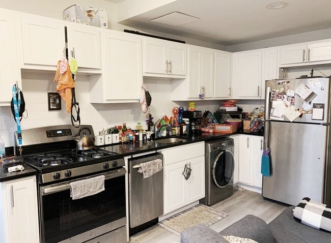 732 W Roscoe St in Chicago, IL - Building Photo - Building Photo