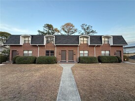 902 Darling Ave in Waycross, GA - Building Photo