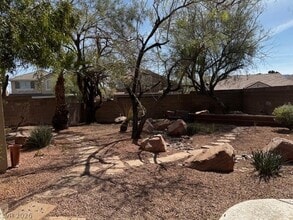 237 Hanley Way in Henderson, NV - Building Photo - Building Photo