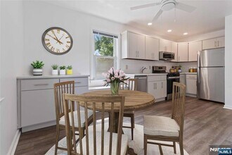 106 Park Ave in Cresskill, NJ - Building Photo - Building Photo