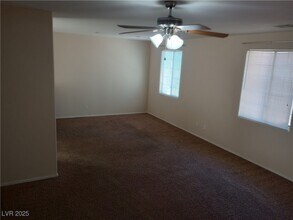 9769 W Overlook Ridge Ave in Las Vegas, NV - Building Photo - Building Photo