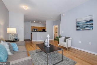 3883 Connecticut Ave NW, Unit 102 in Washington, DC - Building Photo - Building Photo