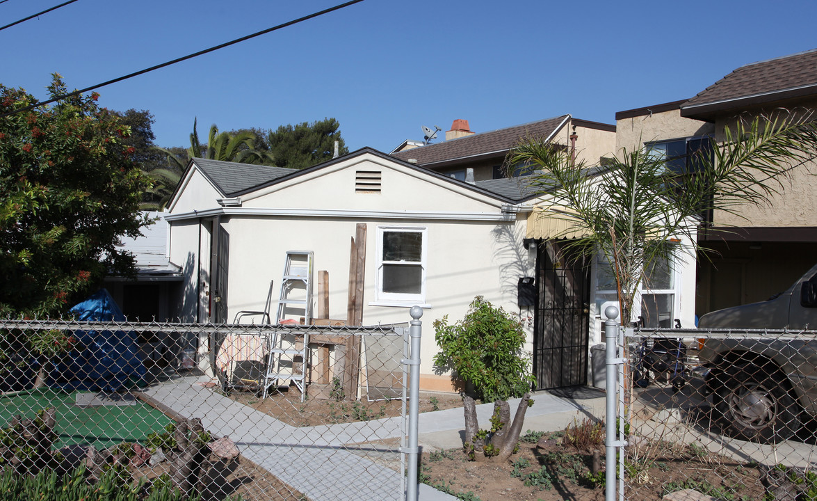 4378 Rialto St in San Diego, CA - Foto de edificio