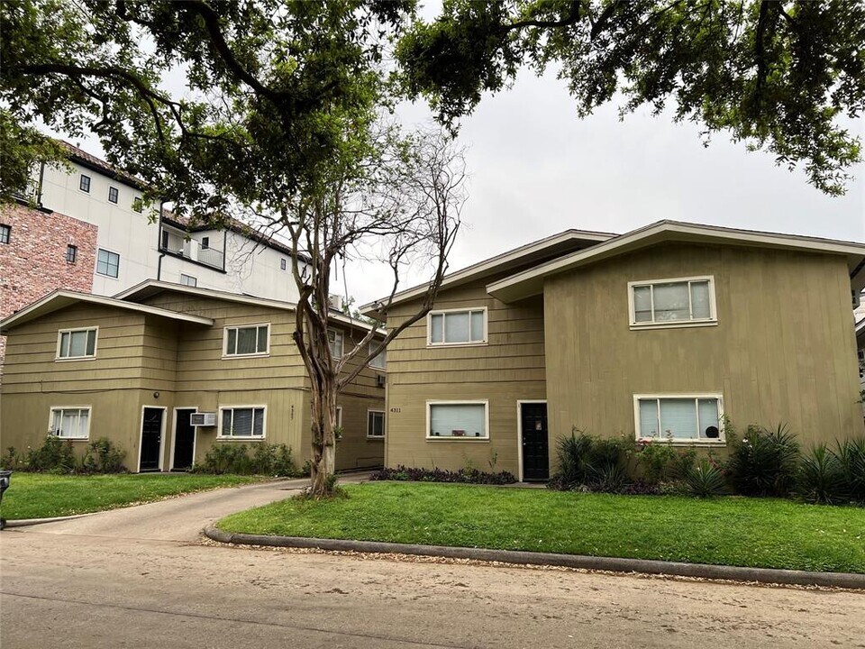 4311 W Alabama St in Houston, TX - Building Photo
