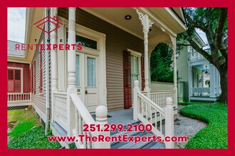 209 S Cedar St in Mobile, AL - Building Photo - Building Photo