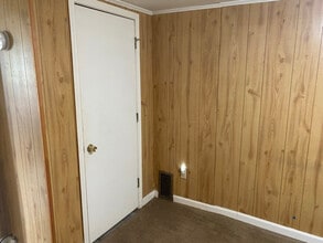 415 Bond St in Richmond, KY - Foto de edificio - Building Photo