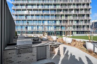 131-02B 40th Rd in Queens, NY - Building Photo - Building Photo