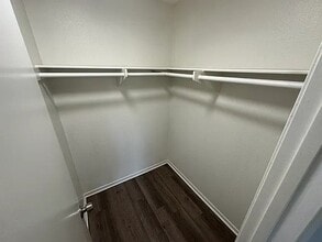 1330 Eureka St in San Diego, CA - Building Photo - Building Photo