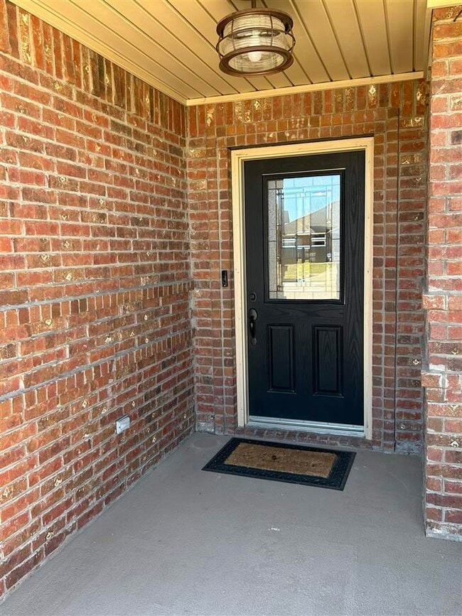 2299 SW 43rd St in Lawton, OK - Building Photo - Building Photo