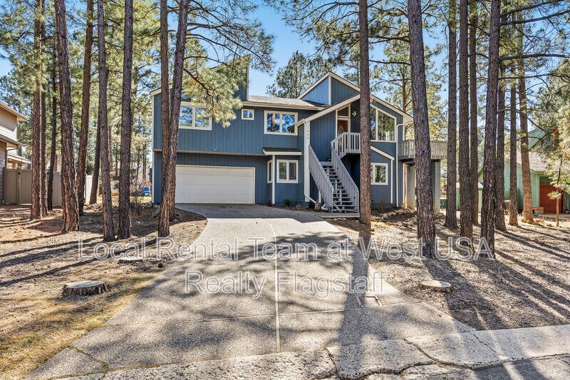 1720 N Doral Way in Flagstaff, AZ - Building Photo