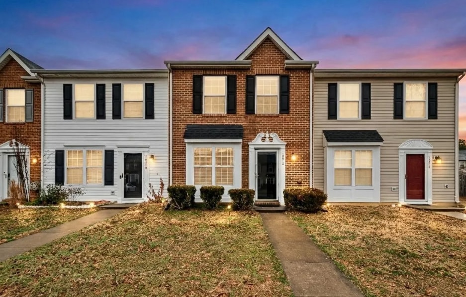 10512 Tidewater Plains Dr in Fredericksburg, VA - Building Photo