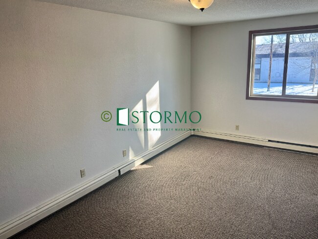 1311 6th Ave S, Unit 303 in St. Cloud, MN - Building Photo - Building Photo