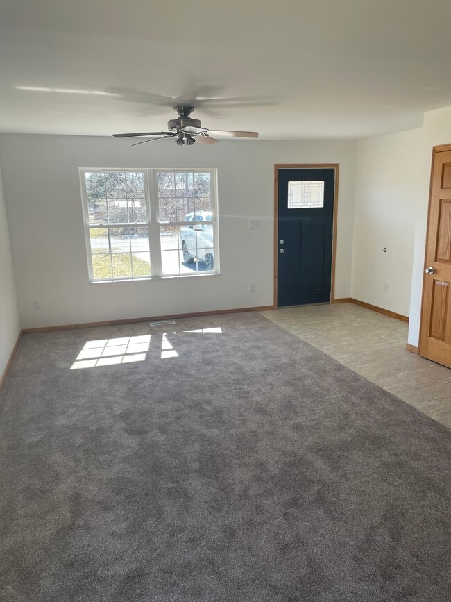 2160 Westchester Ave in Chesterton, IN - Building Photo - Building Photo
