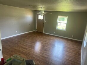 216 Creekview Ln in Malakoff, TX - Building Photo - Building Photo