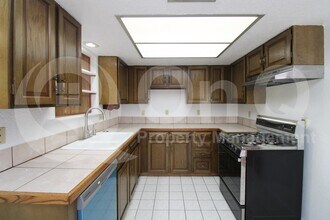 2519 E Fairfield St in Mesa, AZ - Building Photo - Building Photo