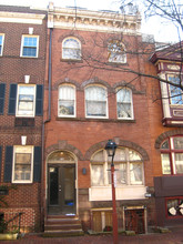 636 Pine St in Philadelphia, PA - Building Photo - Building Photo