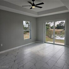 1010 NE 34th Ln in Cape Coral, FL - Building Photo - Building Photo