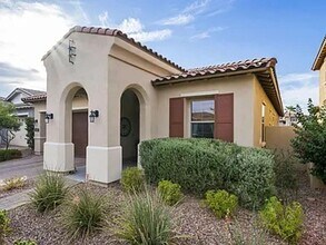 10558 E Simone Ave in Mesa, AZ - Building Photo - Building Photo