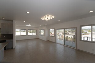 733 Hoopai St in Pearl City, HI - Building Photo