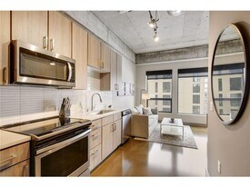 728 N 3rd St in Minneapolis, MN - Building Photo