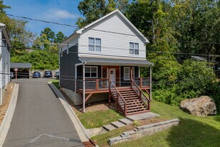 The Lookout in Chapel Hill, NC - Building Photo