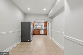 614 S LeCount St in Philadelphia, PA - Building Photo - Building Photo