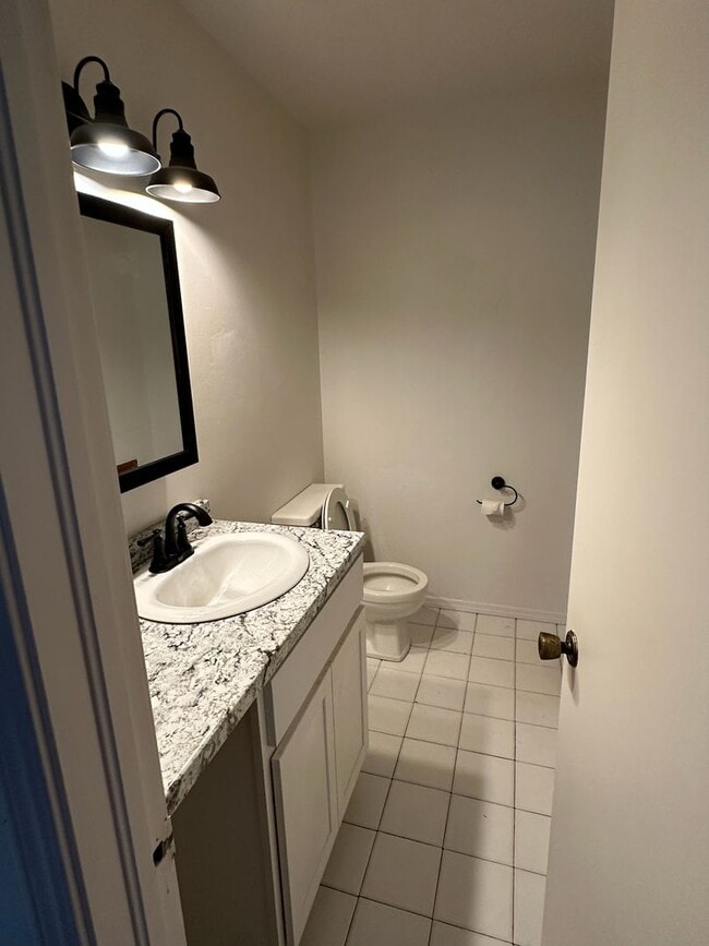 property at 1300 N Rockwell Ave