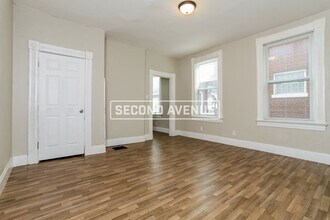 3859 Vine St in Cincinnati, OH - Building Photo - Building Photo