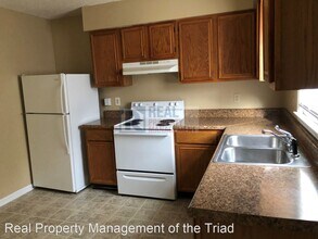 1703 10th St in Greensboro, NC - Building Photo - Building Photo