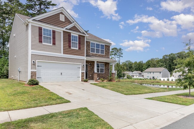 2527 Linhay Dr. in Charlotte, NC - Building Photo - Building Photo