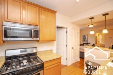 3433 N Lakewood Ave, Unit 3 in Chicago, IL - Building Photo - Building Photo