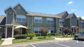 Gardens at Duncan Apartments