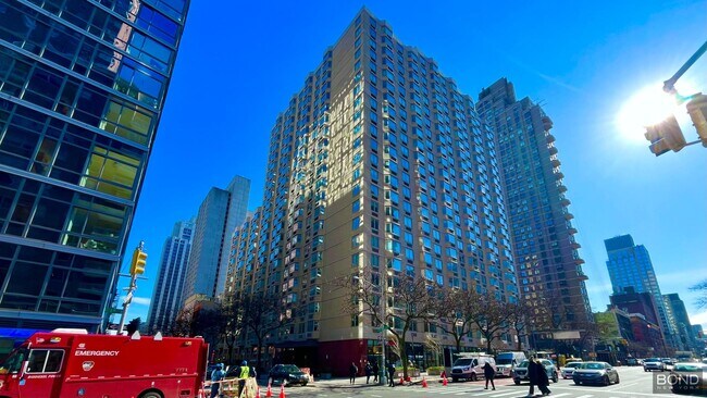 property at 400 E 71st St