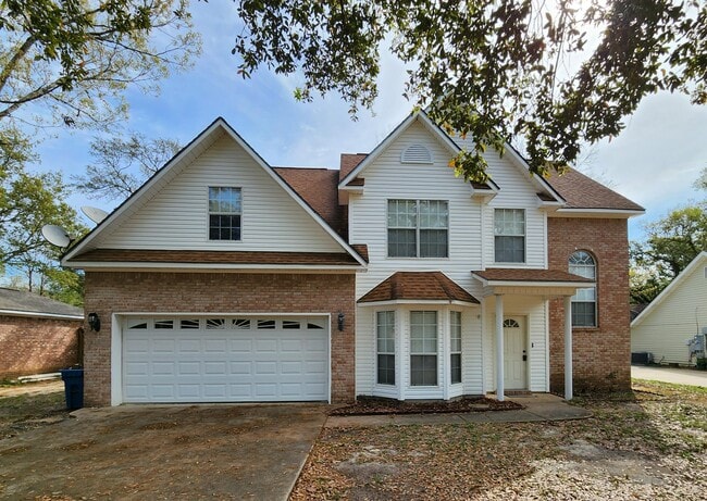 property at 1504 Beachview Dr