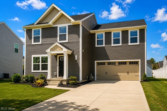 property at 472 Roberta Dr