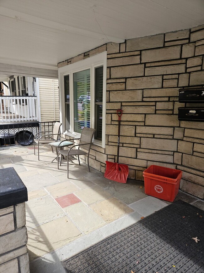 1039 Clay Ave, Unit 1st Floor Apartment in Scranton, PA - Building Photo - Building Photo