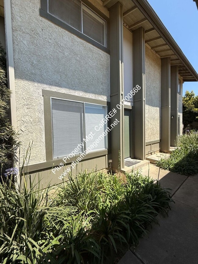property at 1339 N Bradley Rd