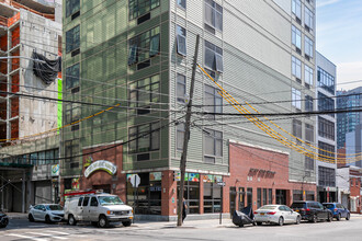 IVY28 in Long Island City, NY - Building Photo - Building Photo