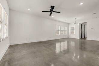 3013 Alpha Wolf Ct in College Station, TX - Building Photo - Building Photo
