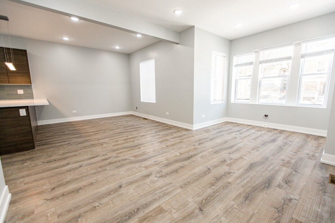 5302 N Magnolia Ave in Chicago, IL - Building Photo