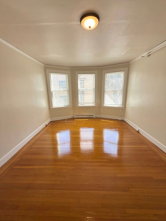 1945 Clay St, Unit 9 in San Francisco, CA - Building Photo