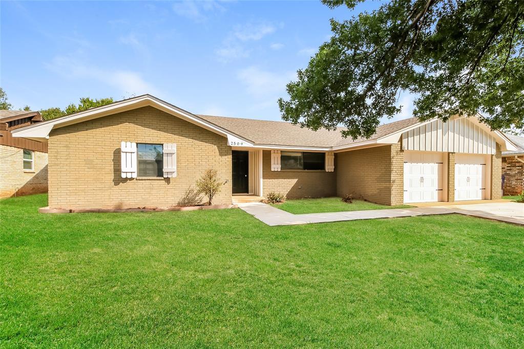 2509 NW 119th St in Oklahoma City, OK - Building Photo
