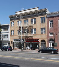 969-975 Valencia St in San Francisco, CA - Foto de edificio - Building Photo