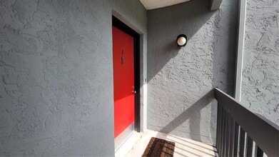 415 NW 39th Rd in Gainesville, FL - Building Photo - Building Photo