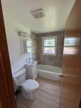 969 Gail Ave in Neenah, WI - Building Photo - Building Photo